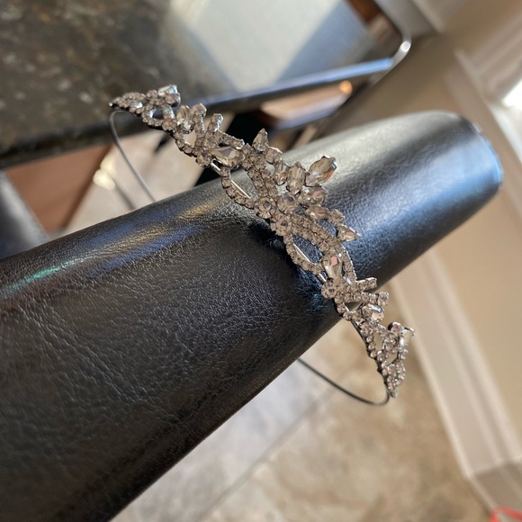 Tiara - Picture 2 of 3